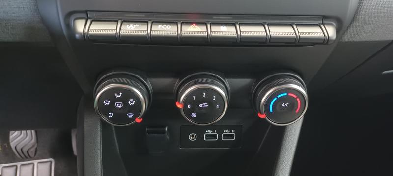 Renault Clio V Blue dCi 100 ch Gsr2 Evolution