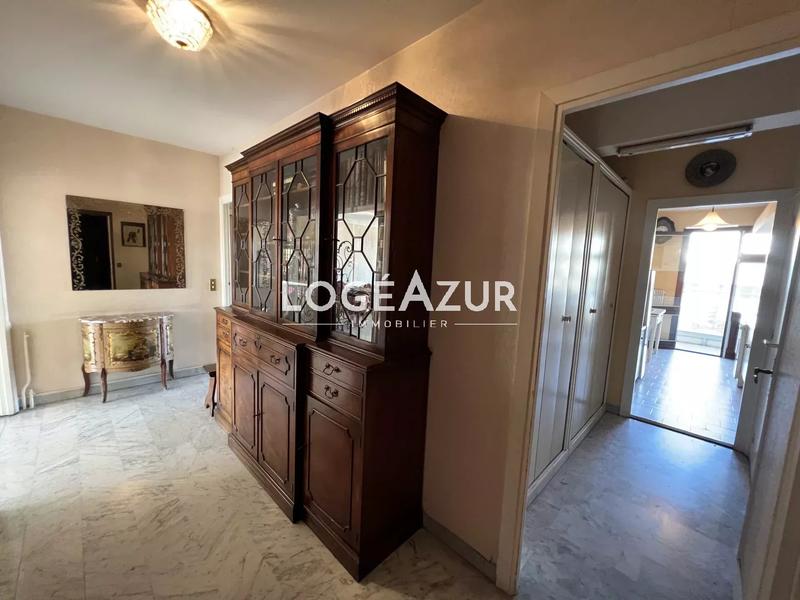 Appartement - 91 m² - 3 pièces