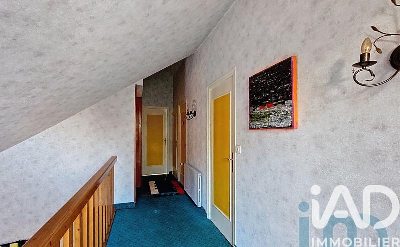 Maison - 200 m² - 9 pièces