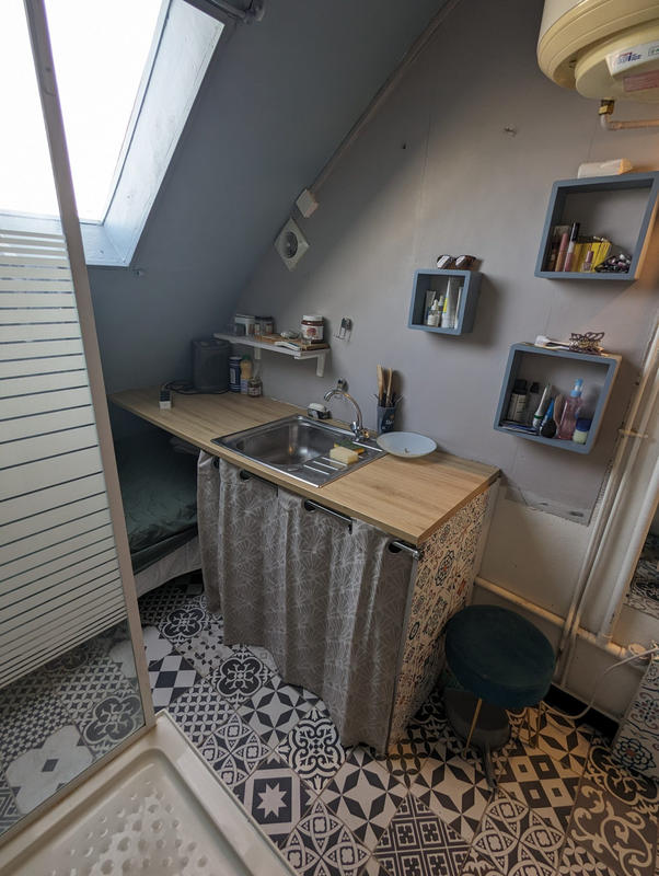 Appartement - 4 m² - 1 pièce