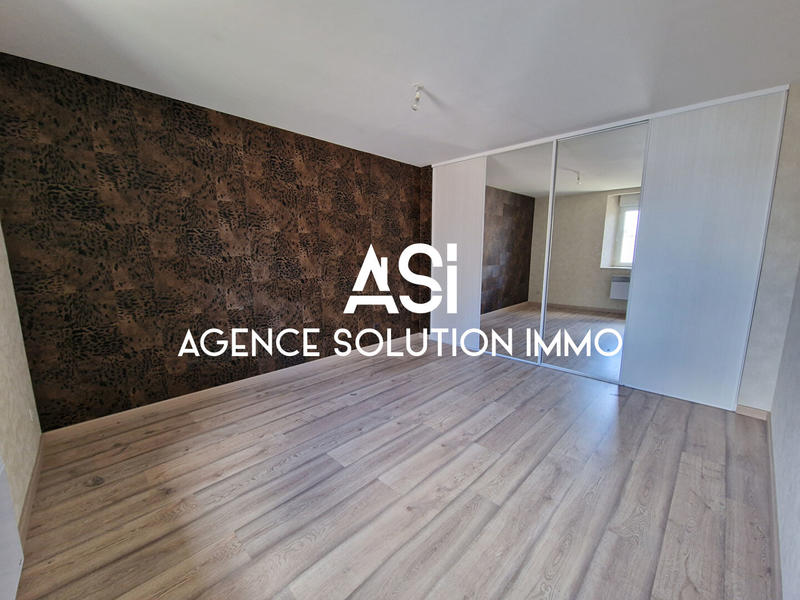 Maison - 85 m² - 5 pièces