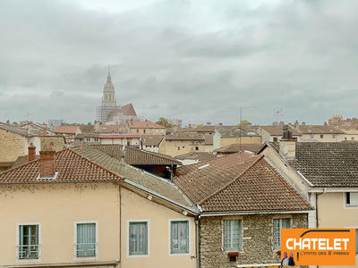 Appartement - 89 m² - 5 pièces