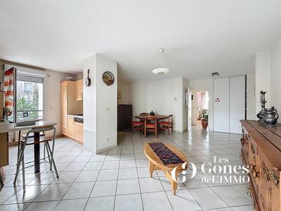 Appartement - 81 m² - 4 pièces