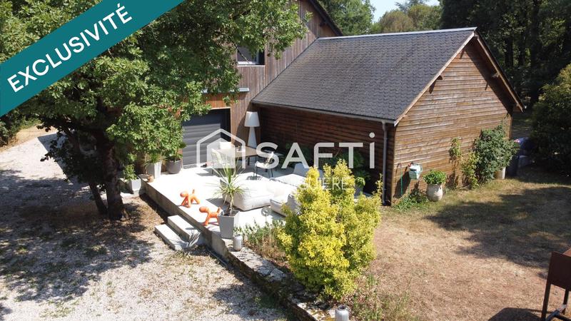 Maison - 200 m² - 5 pièces