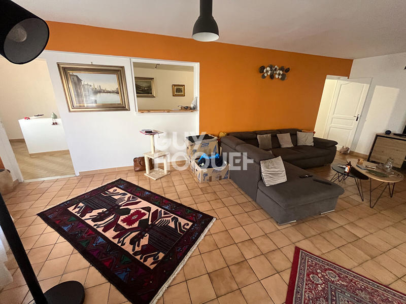 Appartement - 137 m² - 5 pièces