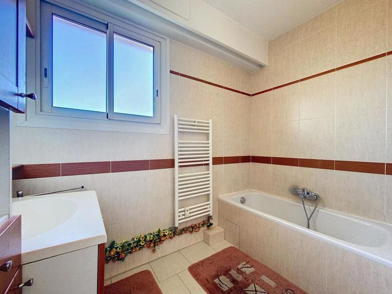 Appartement - 88 m² - 4 pièces