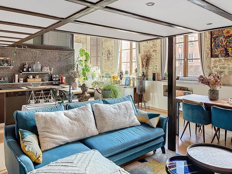 Loft - 80 m² - 3 pièces