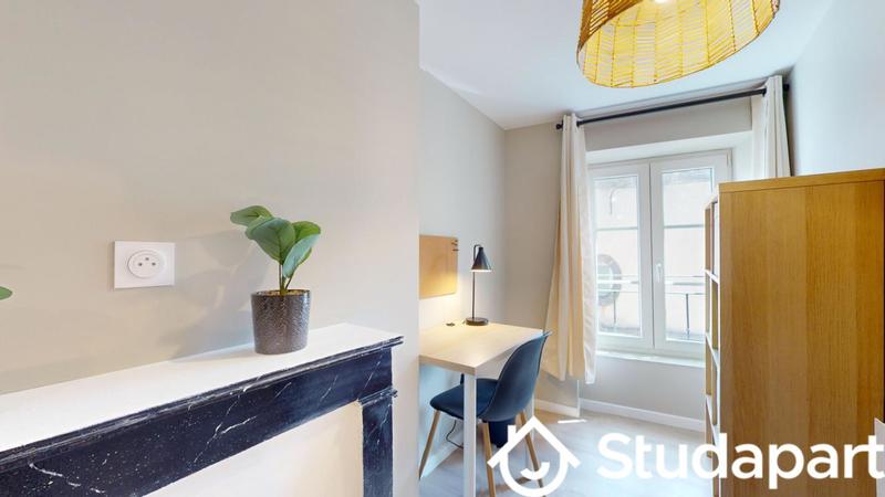 Chambre - 9 m² - 1 pièce