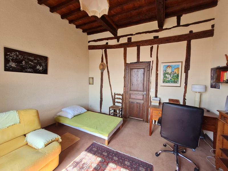 Maison - 249 m² - 9 pièces