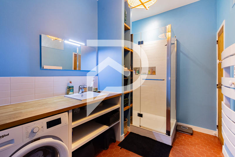 Appartement - 70 m² - 3 pièces