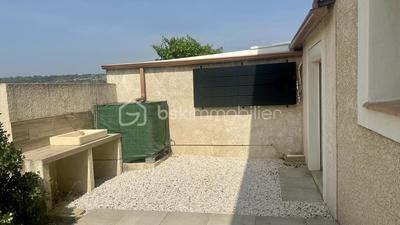 Villa - 100 m² - 4 pièces