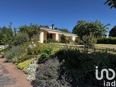 Maison - 118 m² - 9 pièces