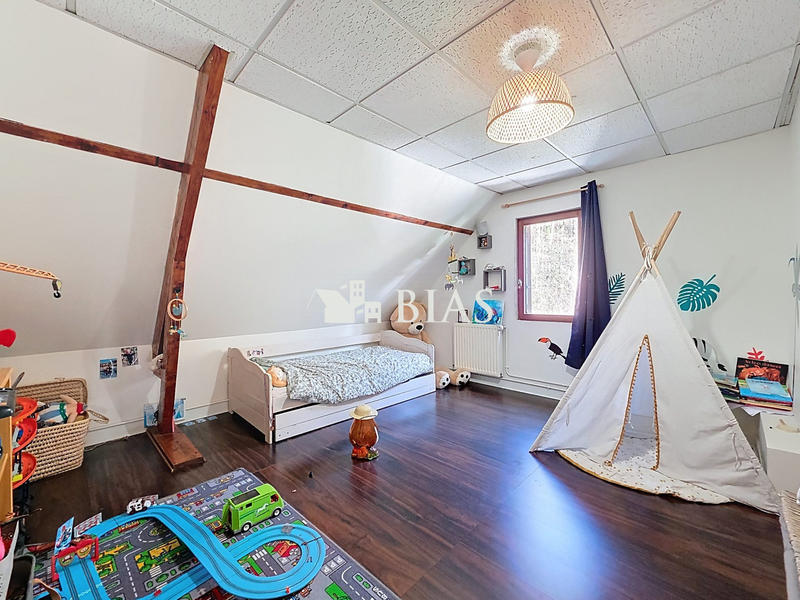 Maison - 132 m² - 7 pièces