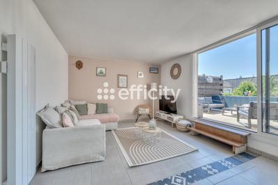 Appartement - 80 m² - 4 pièces