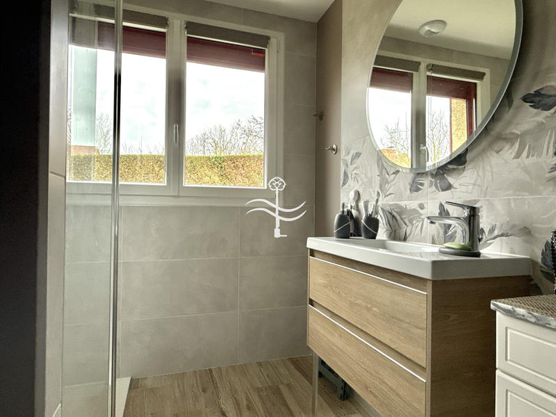 Maison contemporaine - 125 m² - 7 pièces