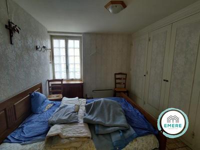 Maison ancienne - 200 m² - 4 pièces