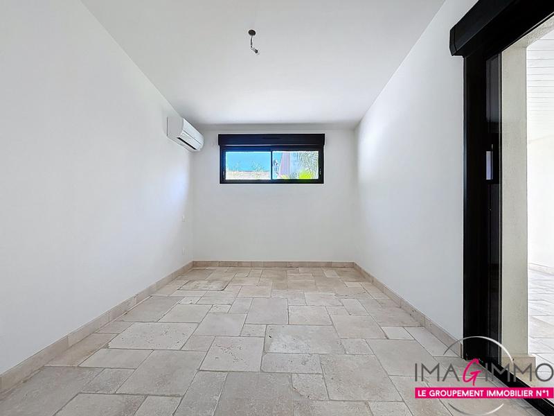 Maison - 98 m² - 4 pièces