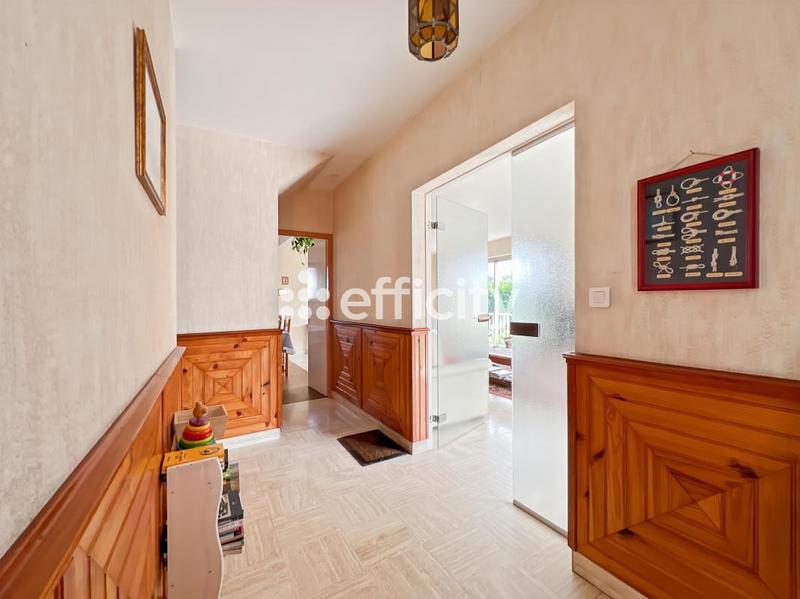 Maison - 178 m² - 6 pièces