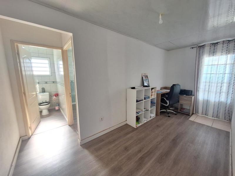 Maison - 179 m² - 5 pièces