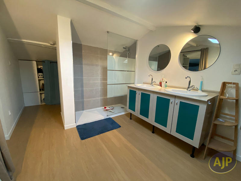 Maison - 154 m² - 5 pièces