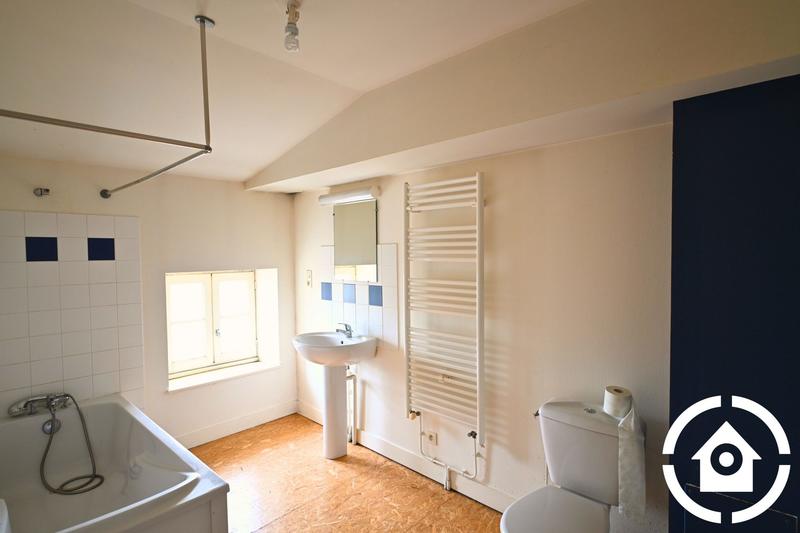 Maison - 167 m² - 6 pièces