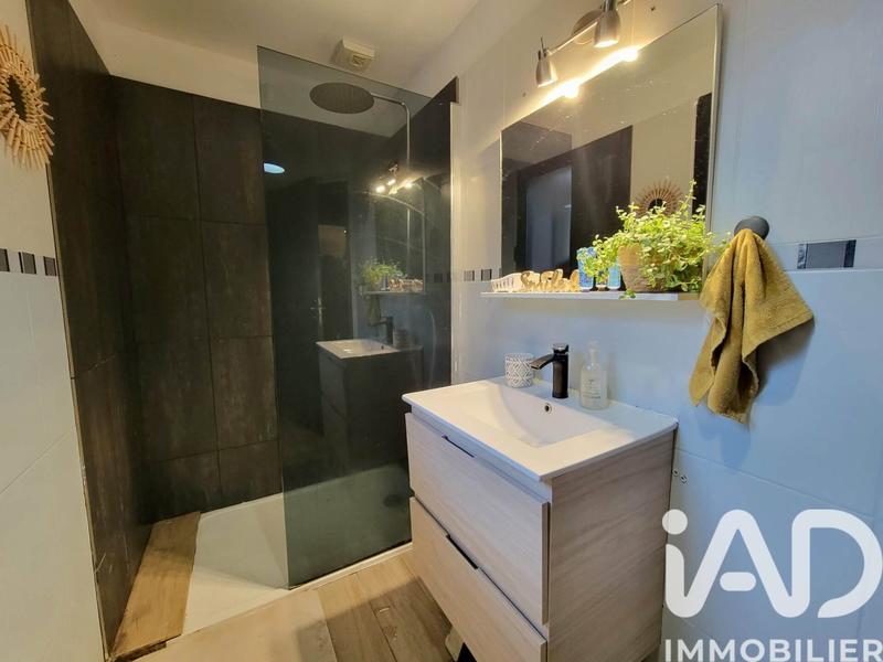 Maison - 200 m² - 5 pièces