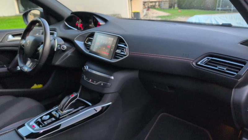 Peugeot 308 II 1.5 BlueHDi 130 Eat8 Gt Line - Automatique