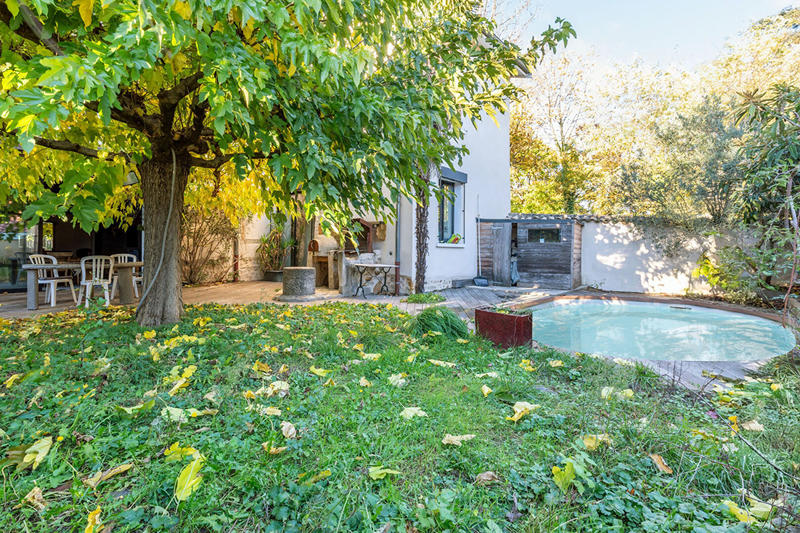 Maison - 343 m² - 7 pièces