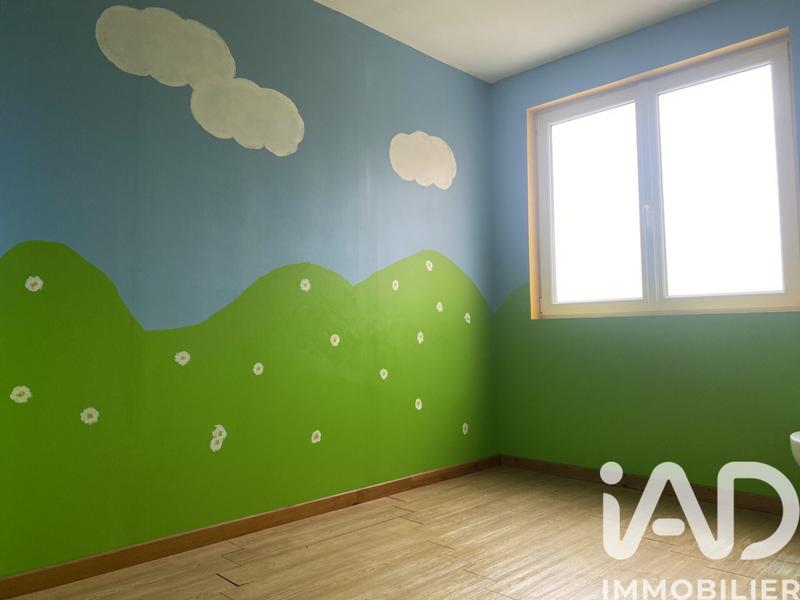 Maison - 92 m² - 5 pièces