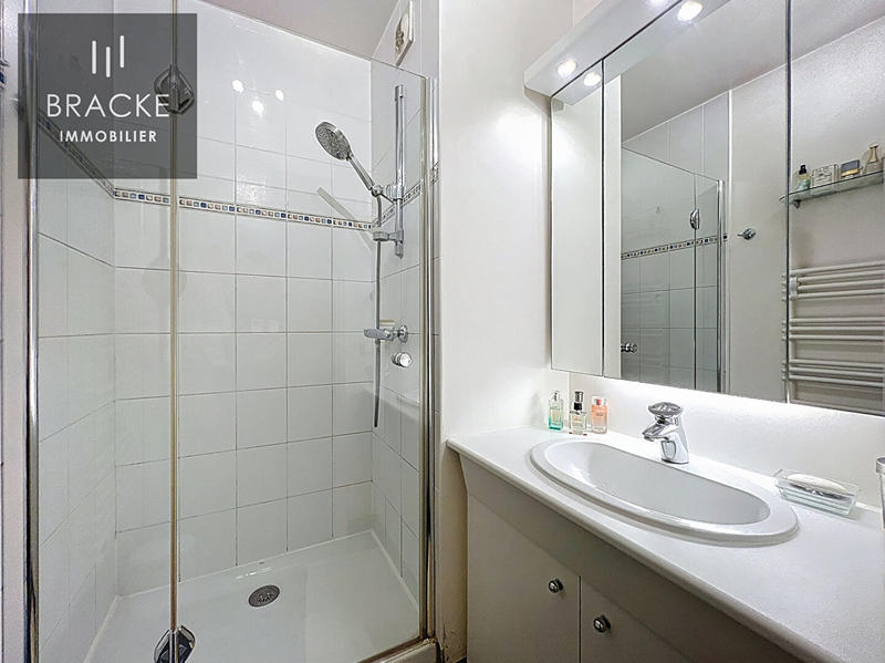 Appartement - 95 m² - 5 pièces