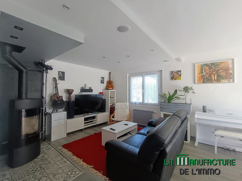 Maison - 128 m² - 5 pièces