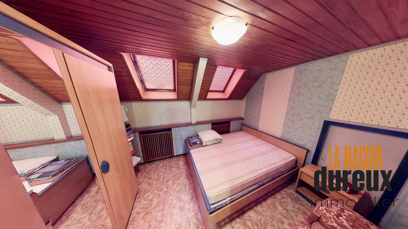 Maison - 136 m² - 5 pièces