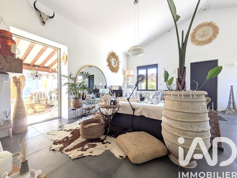 Maison - 117 m² - 5 pièces