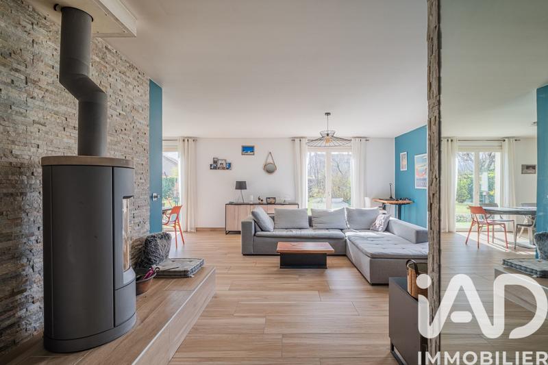 Maison - 137 m² - 6 pièces