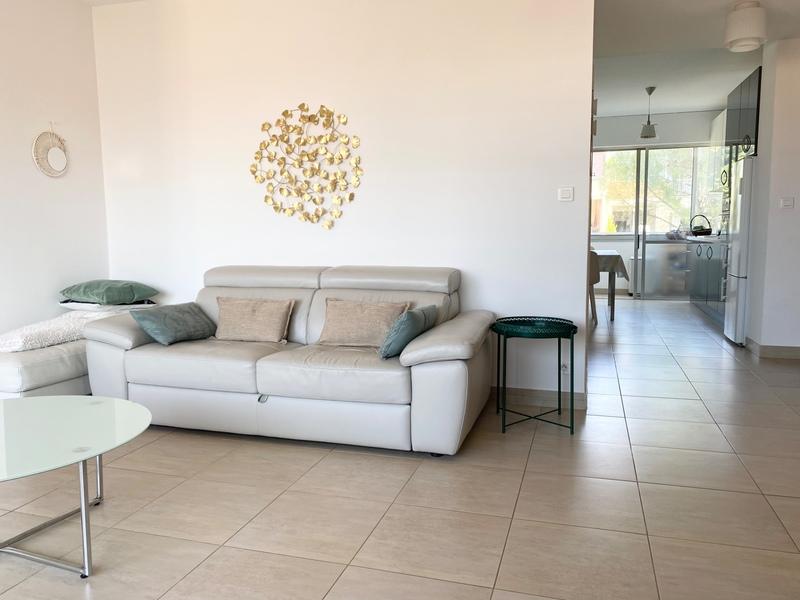 Appartement - 75 m² - 3 pièces