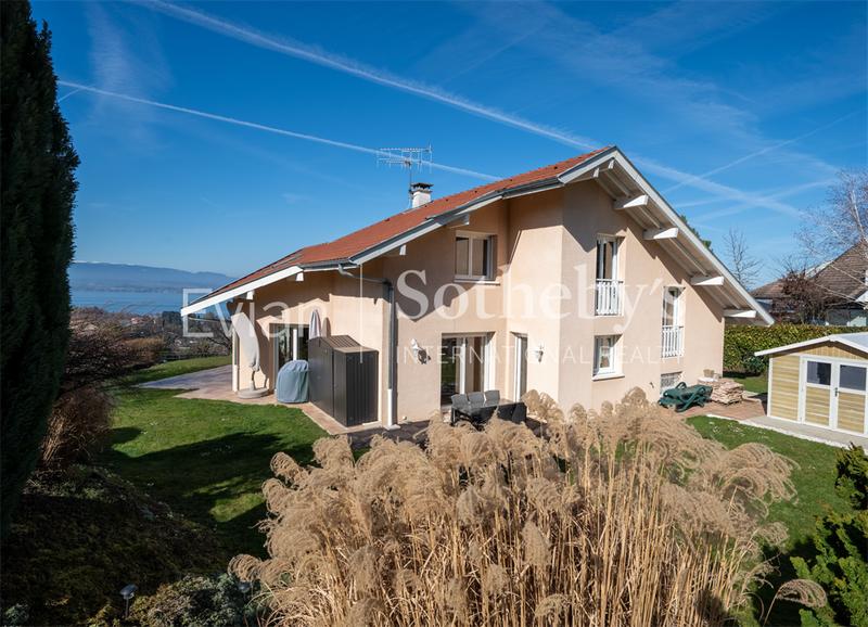 Maison - 171 m² - 5 pièces