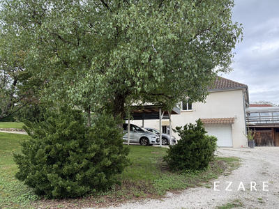 Maison - 140 m² - 6 pièces