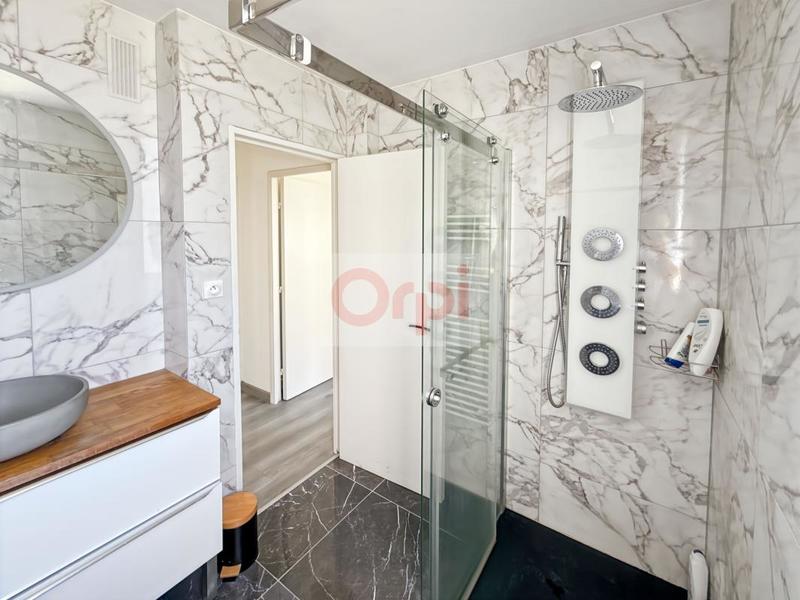 Appartement - 74 m² - 3 pièces