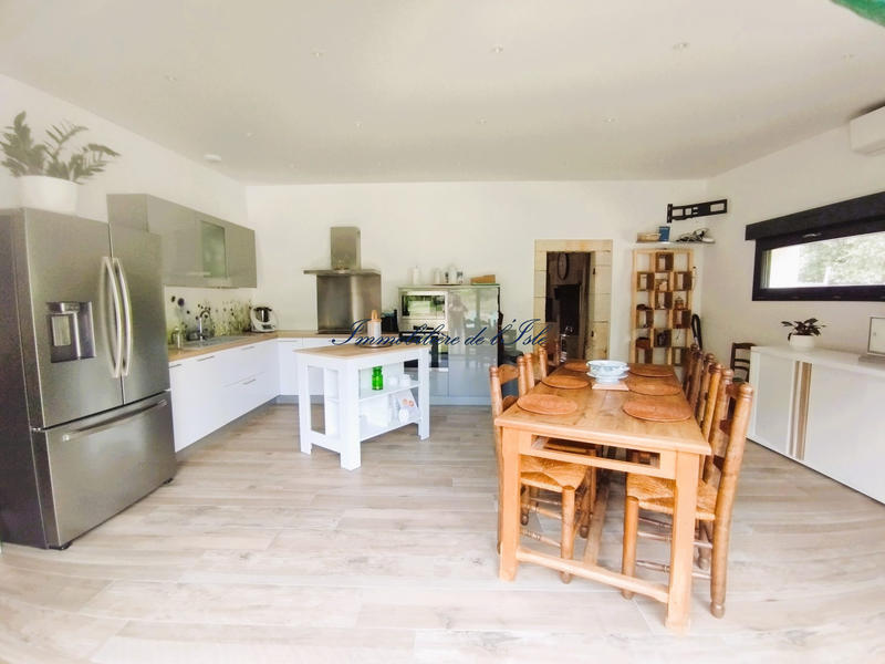 Maison - 120 m² - 5 pièces