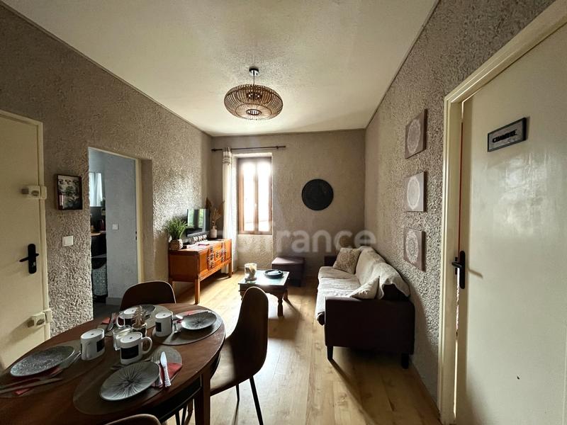 Appartement - 43 m² - 3 pièces