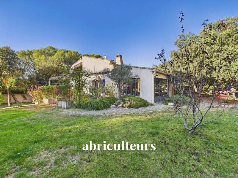 Maison ancienne - 252 m² - 8 pièces