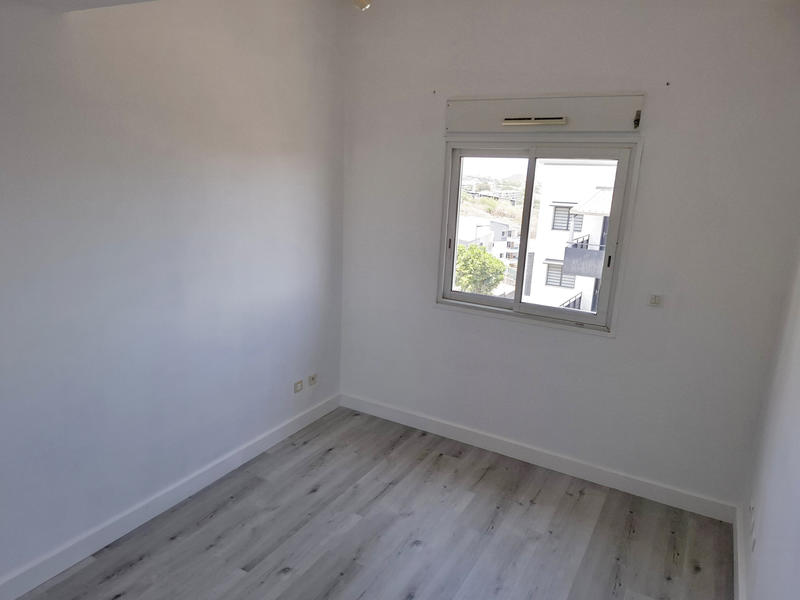 Appartement - 75 m² - 5 pièces