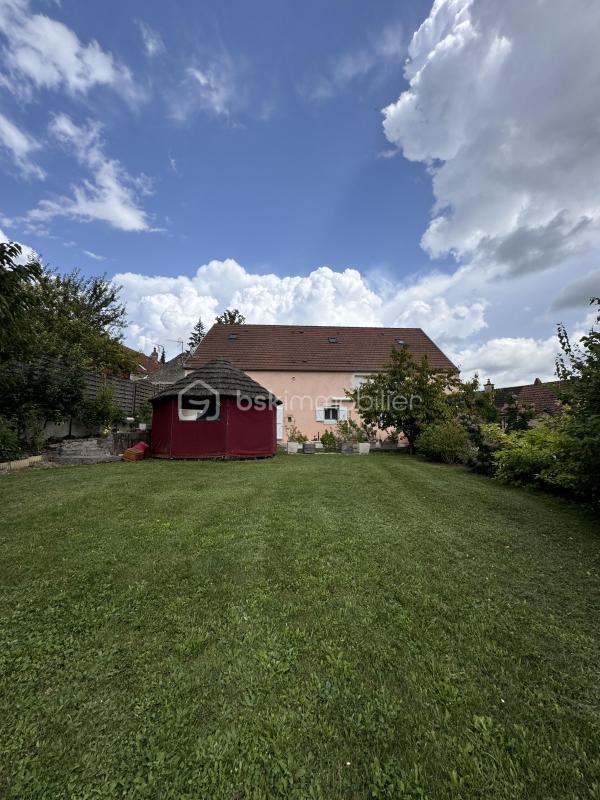 Maison ancienne - 250 m² - 7 pièces