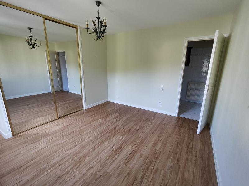 Maison - 178 m² - 7 pièces