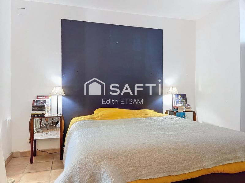 Maison - 605 m² - 7 pièces