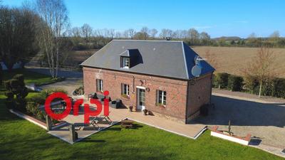 Maison - 252 m² - 9 pièces