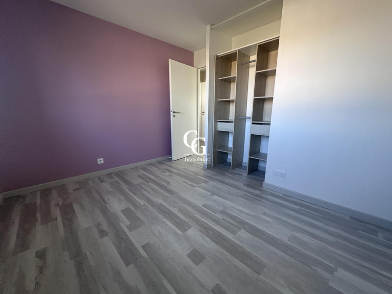 Maison - 99 m² - 5 pièces