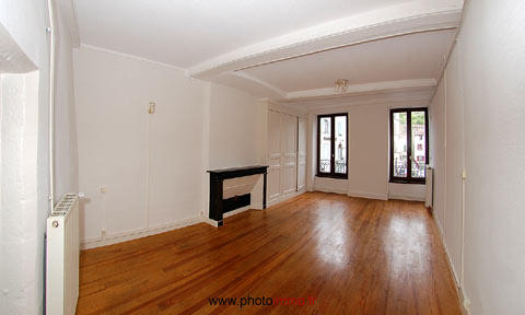 Appartement - 60 m² - 2 pièces