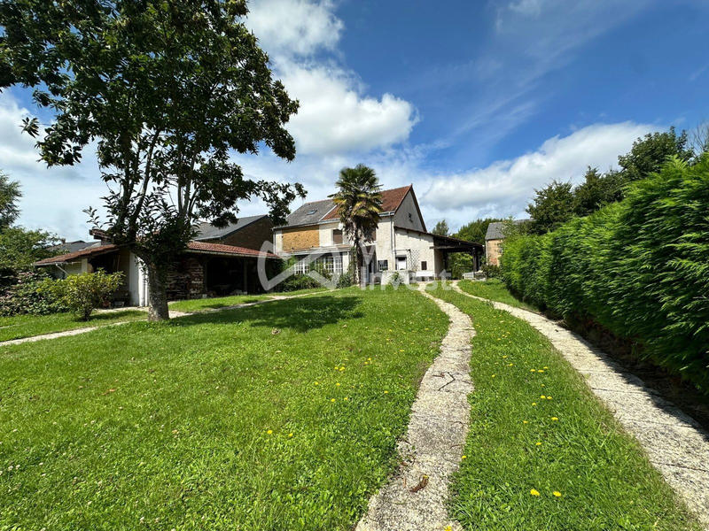 Maison - 159 m² - 6 pièces