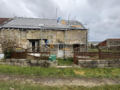 Maison - 90 m² - 3 pièces